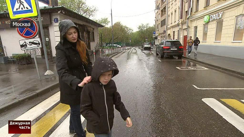 Местонахождение водителя внедорожника, напавшего на женщину с детьми, установлено