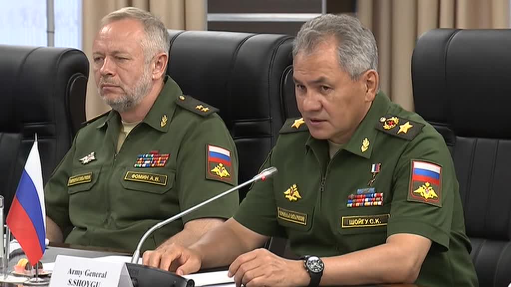 Шойгу объявил об окончании гражданской войны в Сирии
