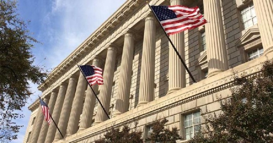 США снизили порог цен на санкционные люксовые товары для экспорта в РФ
