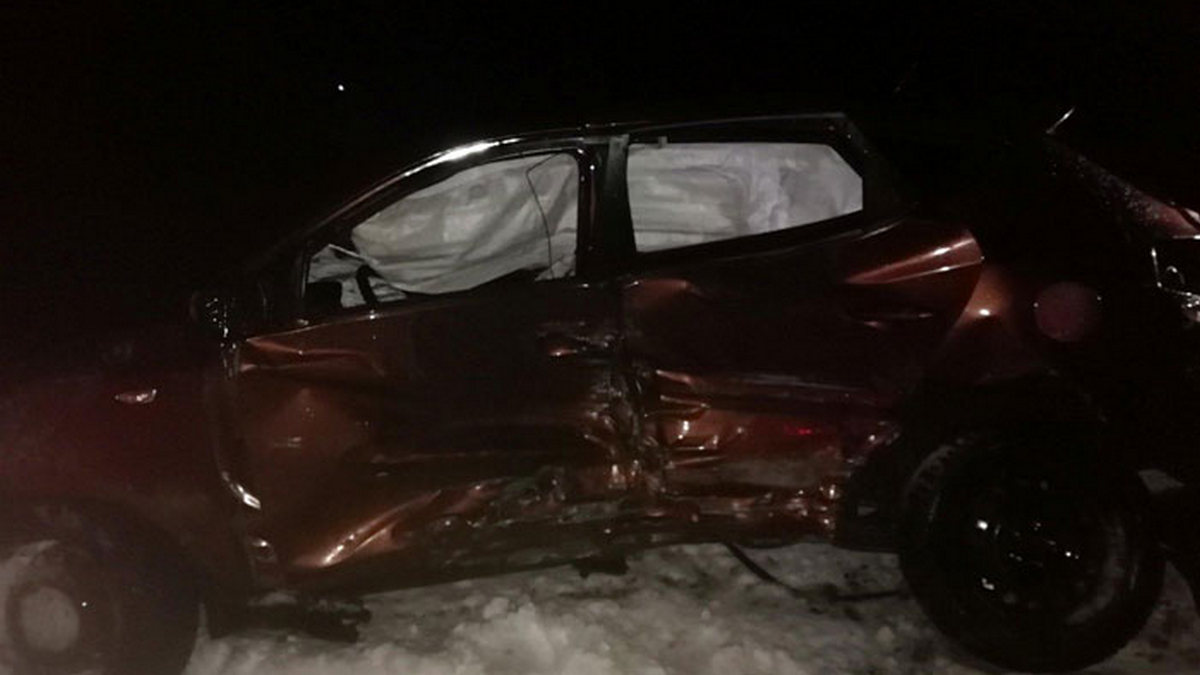Трое детей и четверо взрослых пострадали в аварии под Череповцом