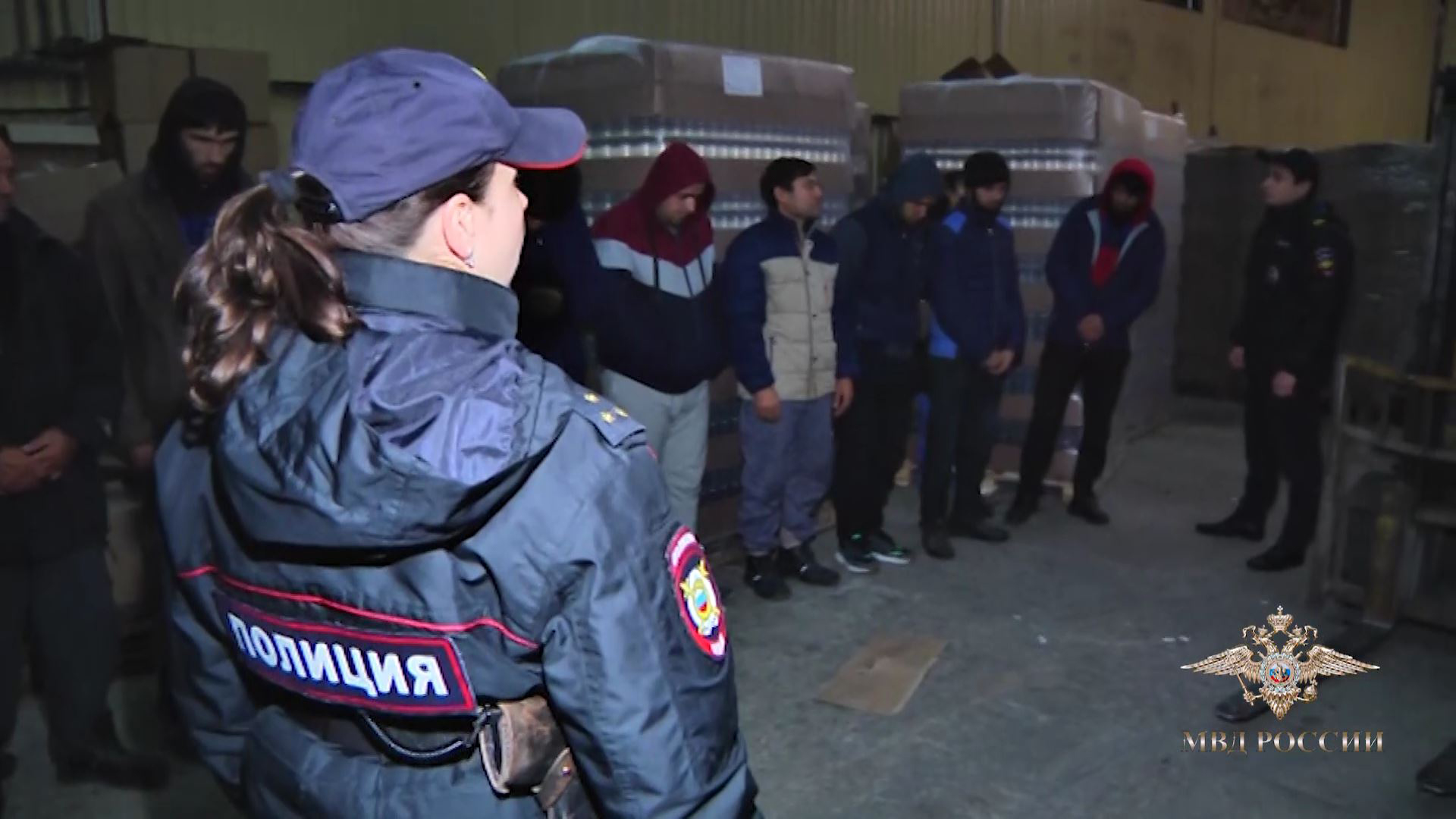 В Калужской области пресекли деятельность нелегального цеха по производству алкоголя