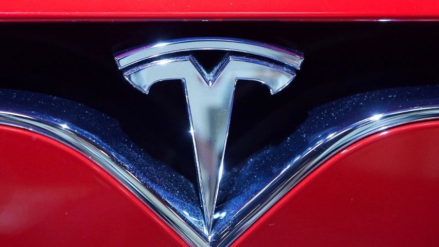 Tesla обошла по стоимости Ford и GM