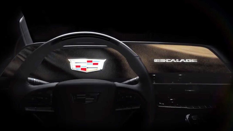 Новый Cadillac Escalade получит гигантский изогнутый OLED-дисплей