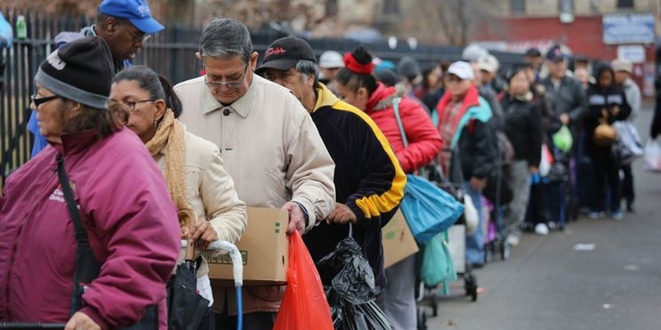Доходы потребителей США в ноябре выросли на 0,5%