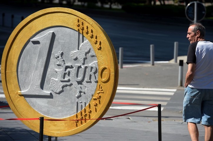 Еврокомиссия упразднит использование монет в 1 и 2 евроцента