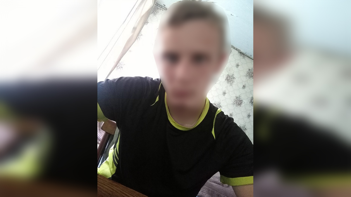 Пьяный подросток после встречи Нового года ошибся квартирой и замерз на улице