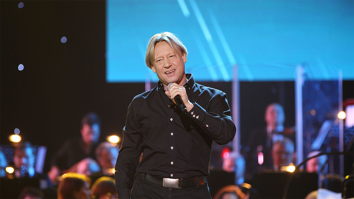 Дмитрий Харатьян отмечает 60-летний юбилей