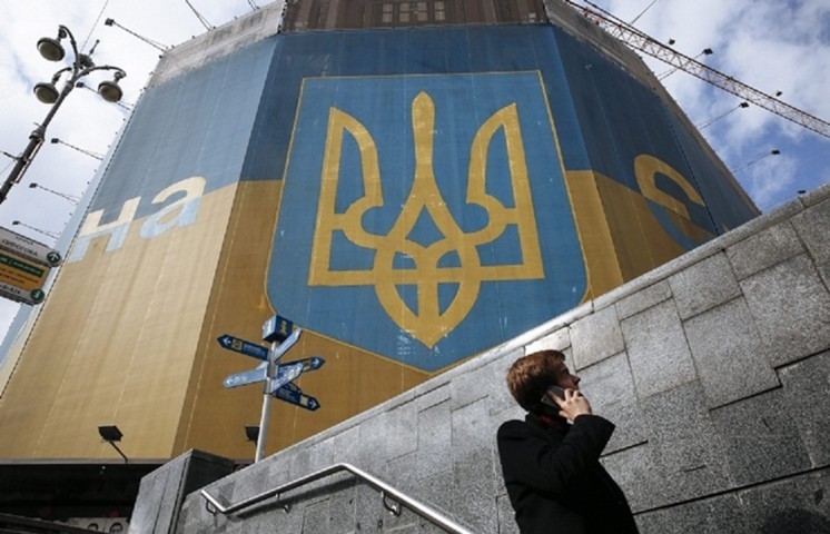Украинцы отказались покупать памятные монеты о независимой церкви Украины