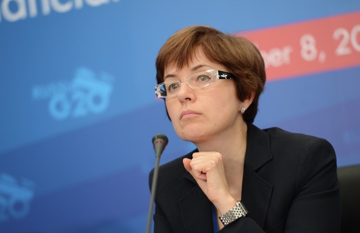Юдаева: пока преждевременно обозначать сроки начала отложенных покупок валюты