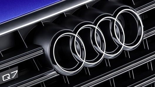 Почти 4,5 тысячам автомобилей Audi угрожает дефект топливной системы