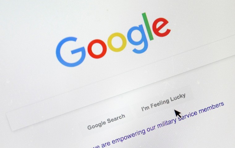Роскомнадзор оштрафовал Google за отказ фильтровать трафик