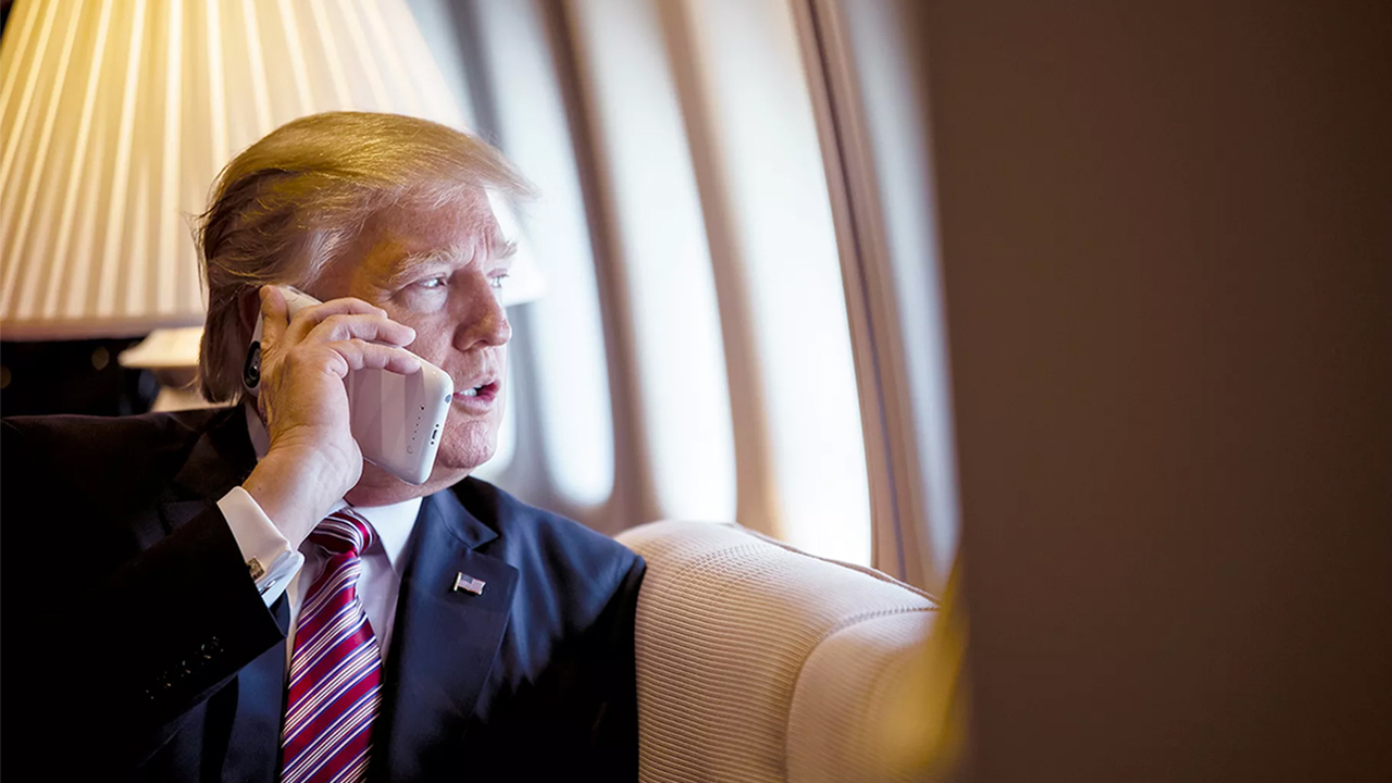 Блокировка "Твиттера" огорчила Трампа сильнее проигрыша на выборах