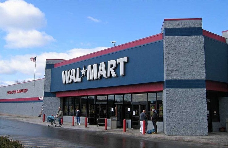 Walmart подает в суд на Tesla из-за "зажигательных" солнечных батарей