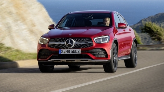 Представлено обновленное кросс-купе Mercedes-Benz GLC