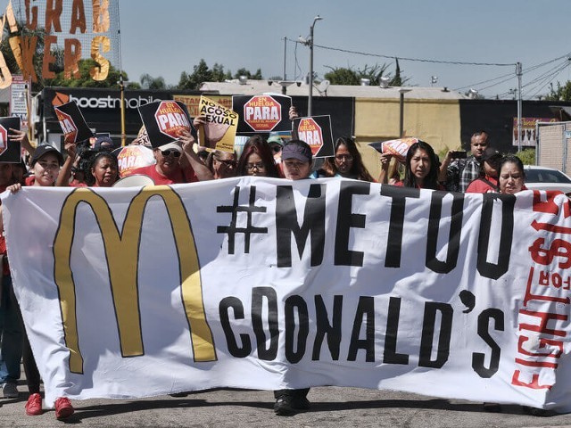 Сотрудники McDonald's в США устали от сексуальных домогательств