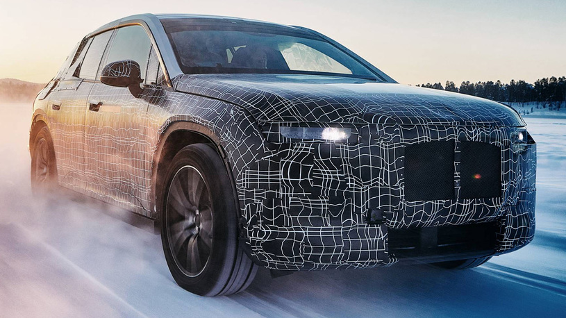 Электрокроссовер BMW iNext: битва за рекордный запас хода