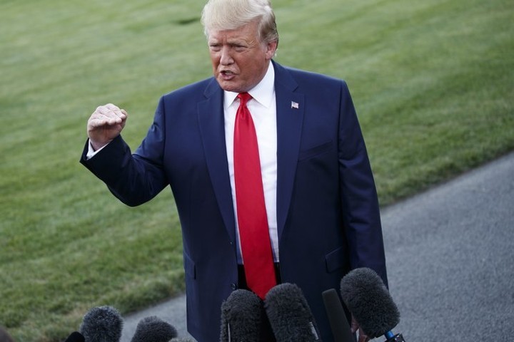 Трамп рассказал об "очень прочной позиции" США в финансовом отношении