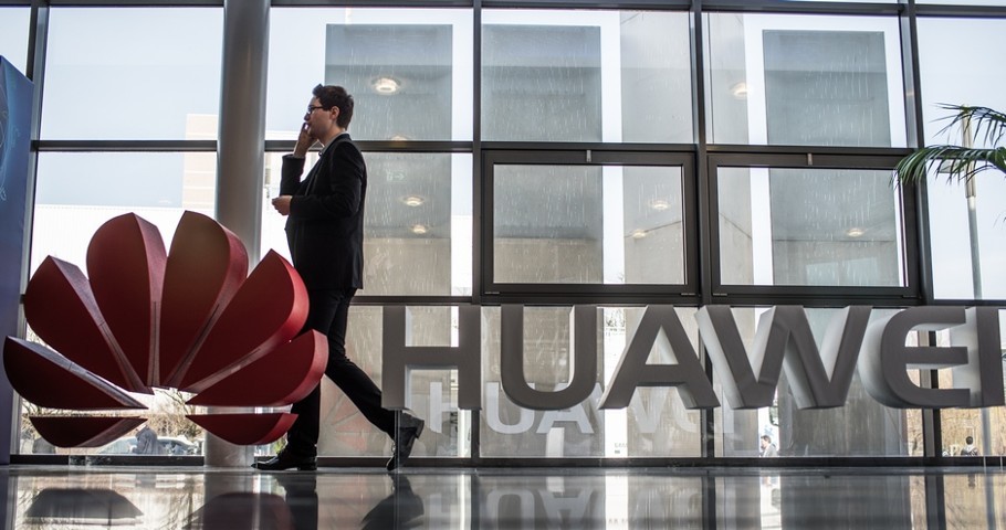 США проводят уголовное расследование в отношении Huawei