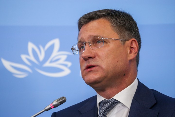 Новак озвучил объем инвестиций в "Арктик СПГ-2"