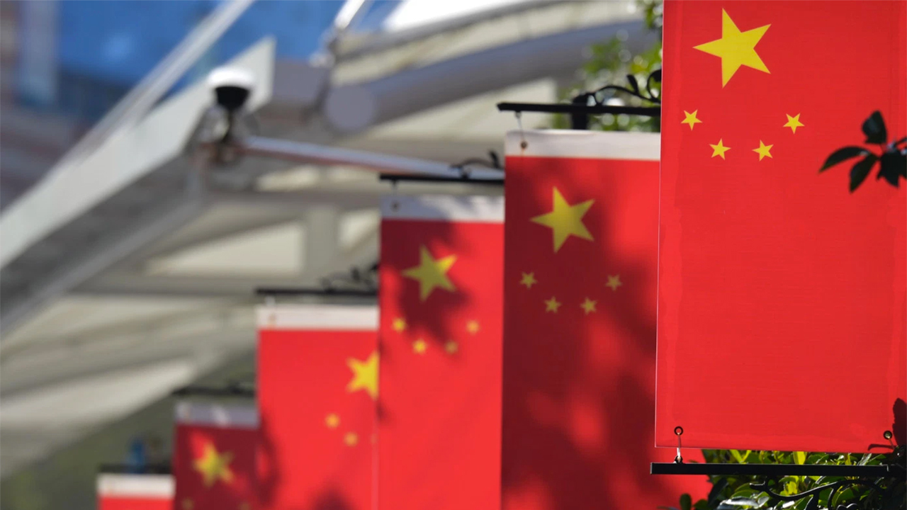 СМИ: Huawei помогала Китаю в слежке за этническим меньшинством