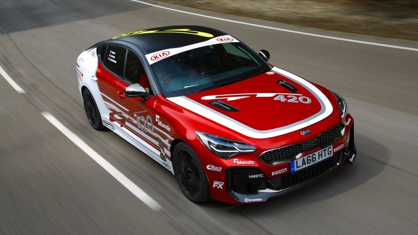 Kia построила уникальный Stinger для любителей погонять