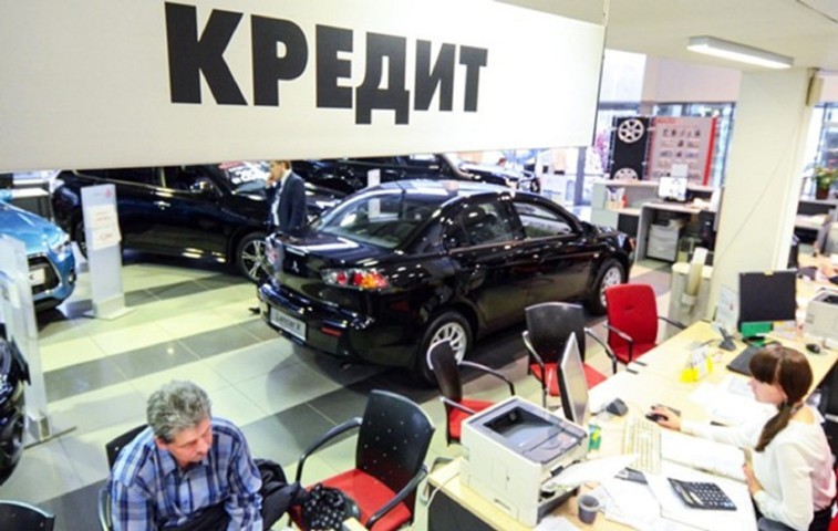 Господдержка подняла автокредитование до   рекорда