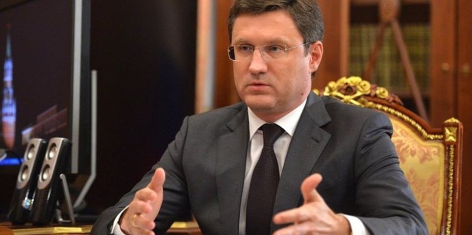 Новак: РФ в сентябре сохранит добычу нефти в рамках сделки ОПЕК+ на уровне июля-августа