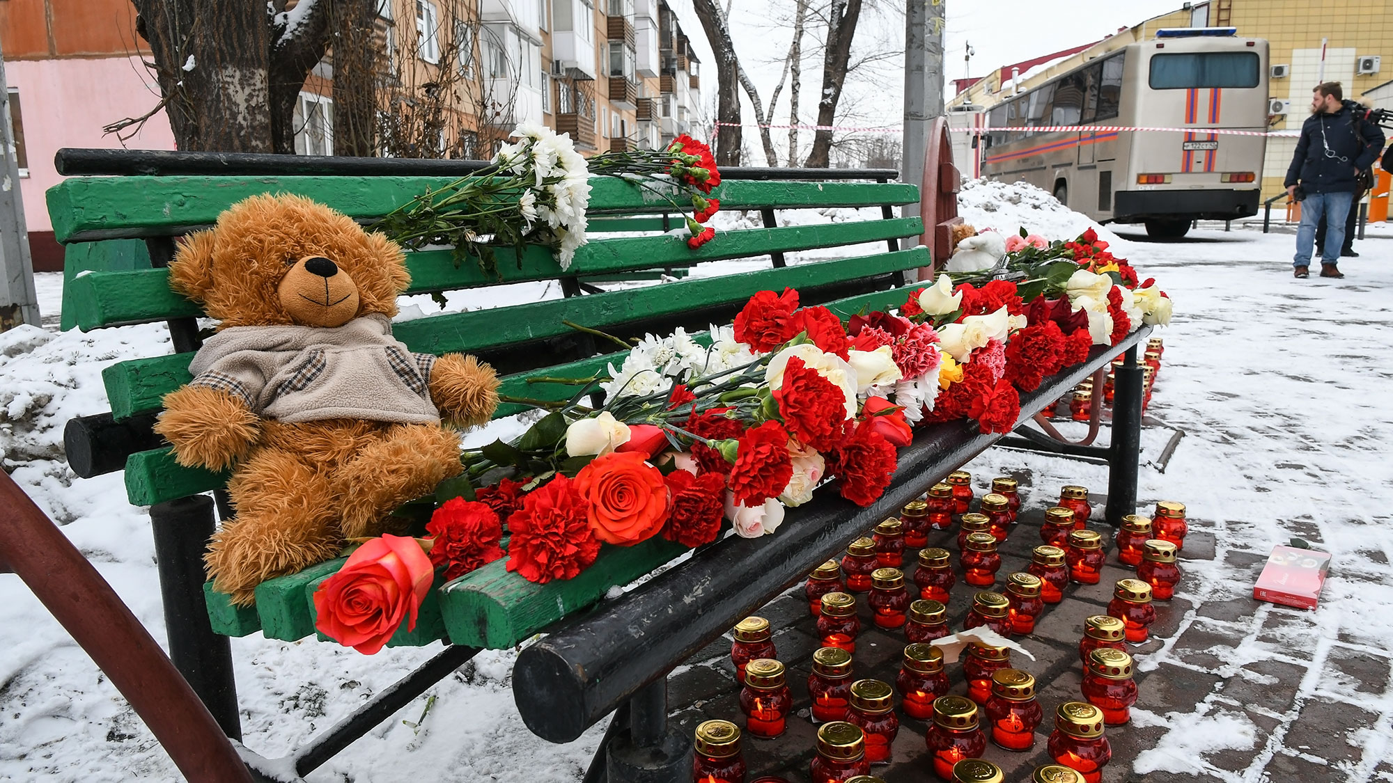 Девять дней трагедии в Кемерове: в православных храмах проходят поминальные службы