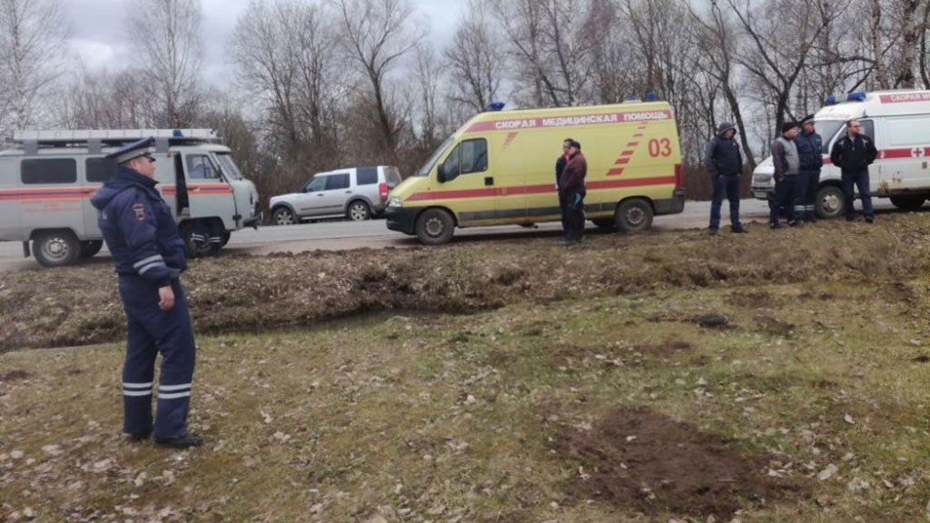 ДТП с автобусом под Тверью: один пассажир погиб, 13 пострадали