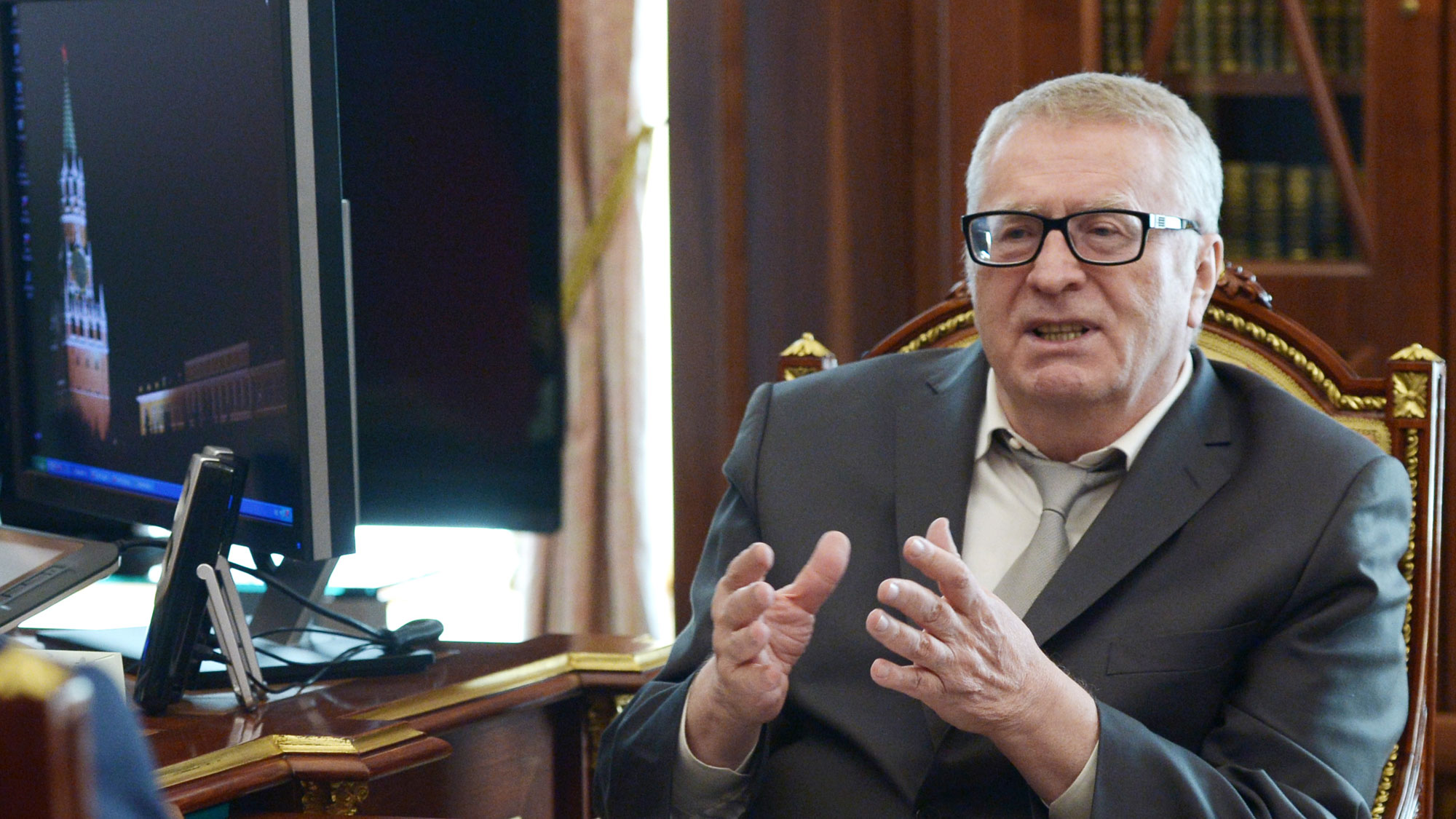 Жириновский предложил выплачивать бездетным пособия на лечение от бесплодия