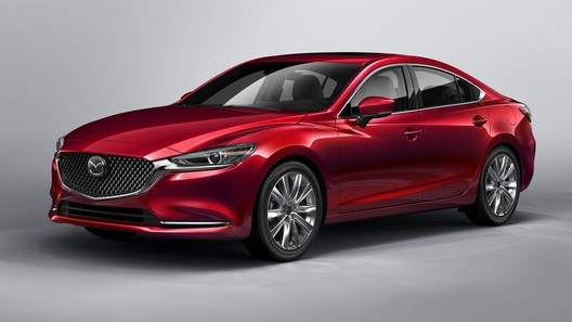 Новую Mazda3 лишили самой ожидаемой версии