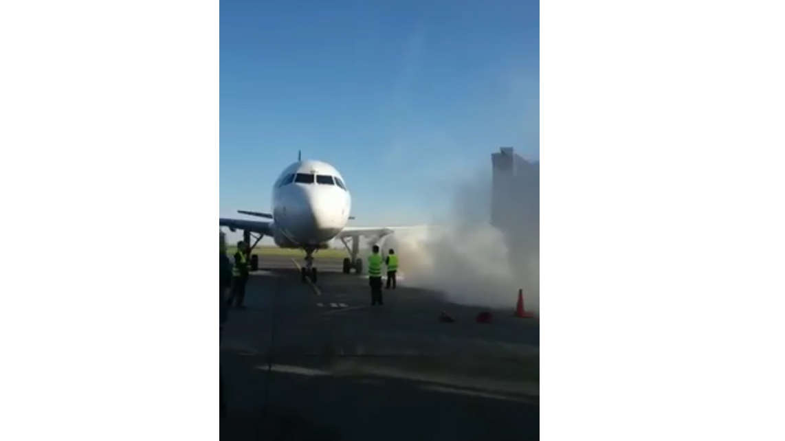 Airbus загорелся после посадки в Астане