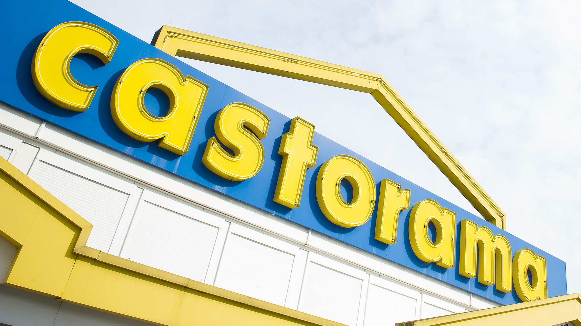 Castorama уходит из России
