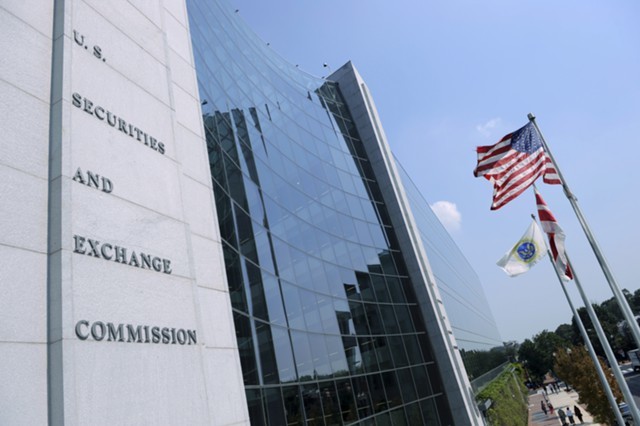 SEC заблокировала продажу Чикагской фондовой биржи
