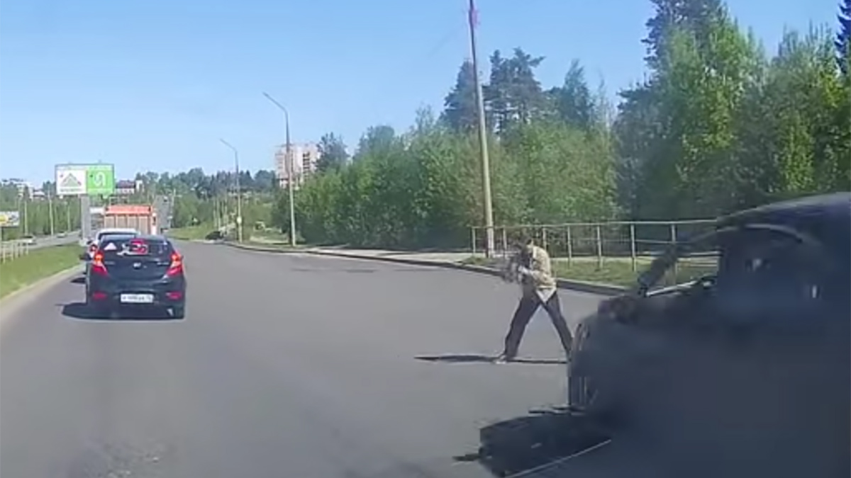 Смертельная авария в Петрозаводске: мужчину сбили на пешеходном переходе дважды
