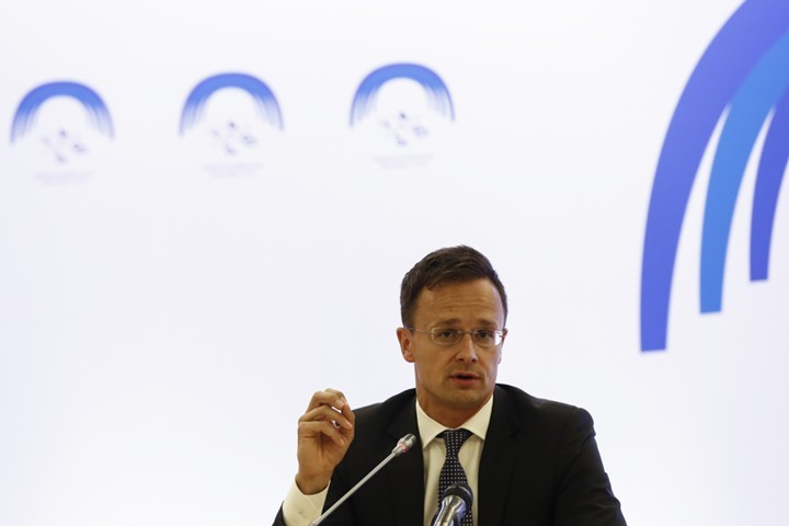 Венгрия: ЕС необходимо восстановить сотрудничество с Россией