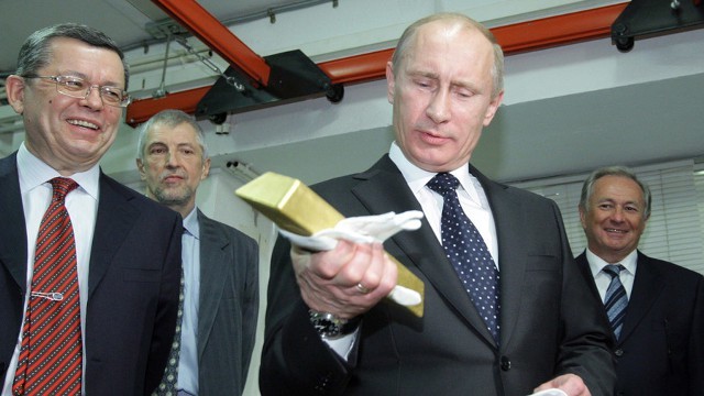Санкции США - повод для формирования "золотой оси"