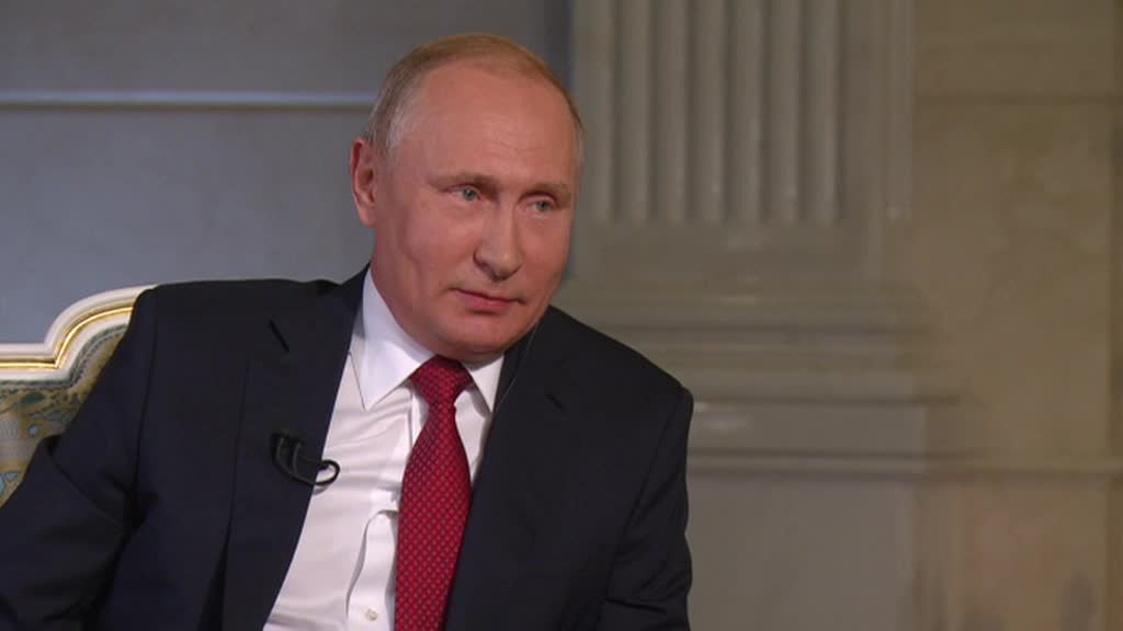 Путин потроллил австрийского журналиста, отвечая на вопрос о "фабрике троллей"