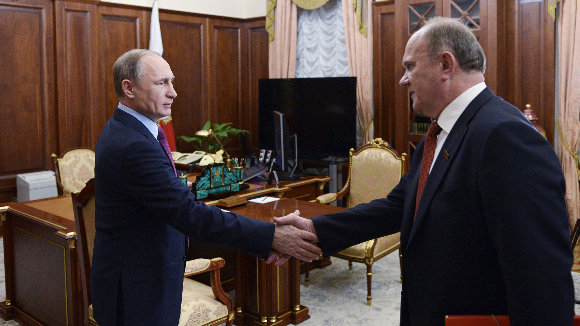 Владимир Путин высоко оценил патриотическую позицию фракции КПРФ