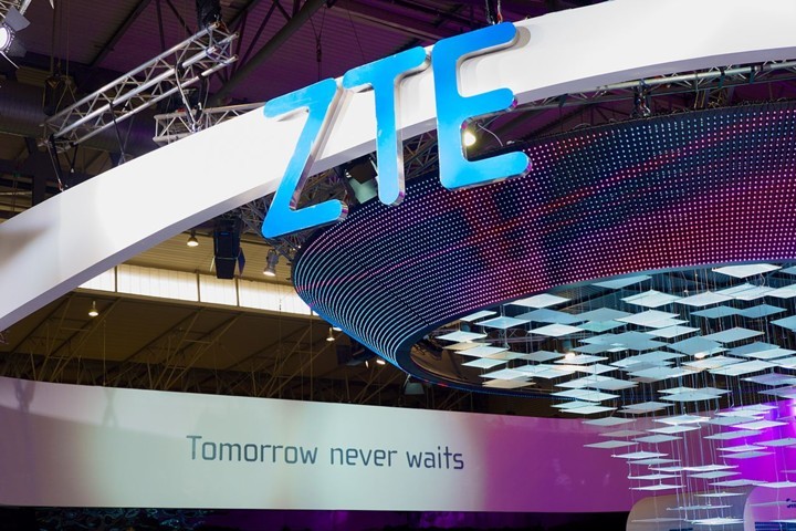 Сенаторы США требуют проверки работы ZTE в Венесуэле