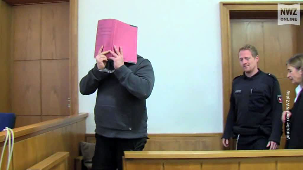 В Германии "медбрата-душегуба" обвиняют еще в 97 убийствах