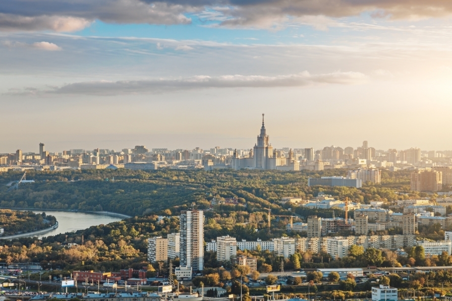 Жители регионов стали активнее вкладывать деньги в московскую недвижимость