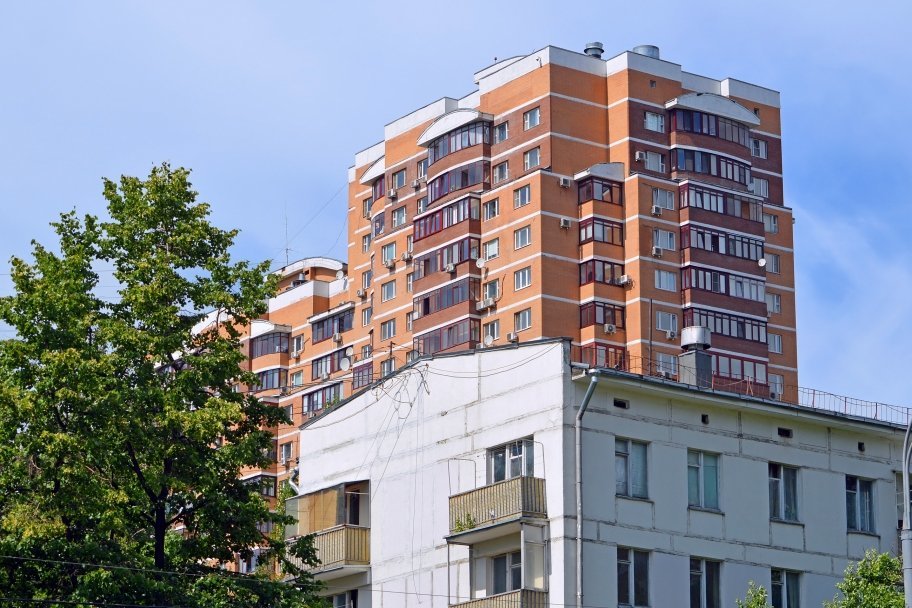Сняли с паузы: вторичные квартиры дорожают, но их активно раскупают