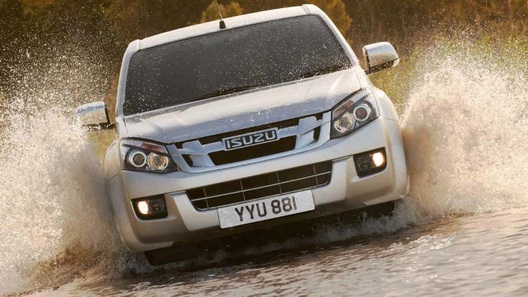 Isuzu построит для Mazda новый пикап