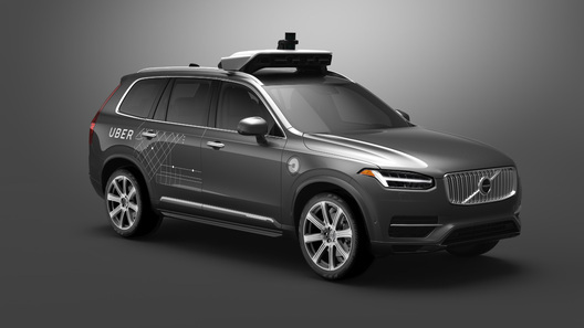 Uber убрал беспилотные Volvo из Сан-Франциско при помощи беспилотного грузовика