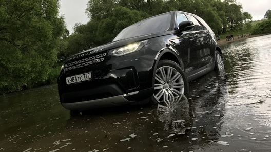 Тест-драйв Land Rover Discovery V: внедорожник и без рамы?!