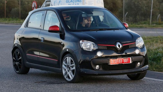 Renault показала кусочек "подогретого" Twingo
