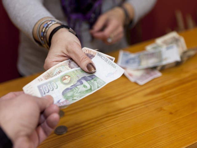Европейцы хранят устаревшие деньги на €15 млрд