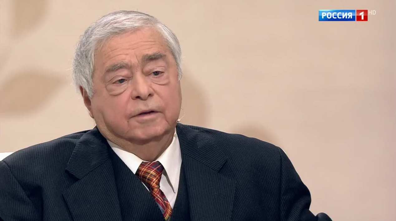 Роман Карцев рассказал о дружбе отца с Мишкой Япончиком и протекции Райкина