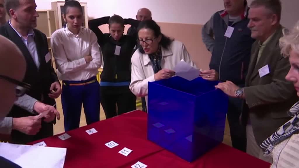 Премьер Черногории провозгласил победу ДПС на парламентских выборах